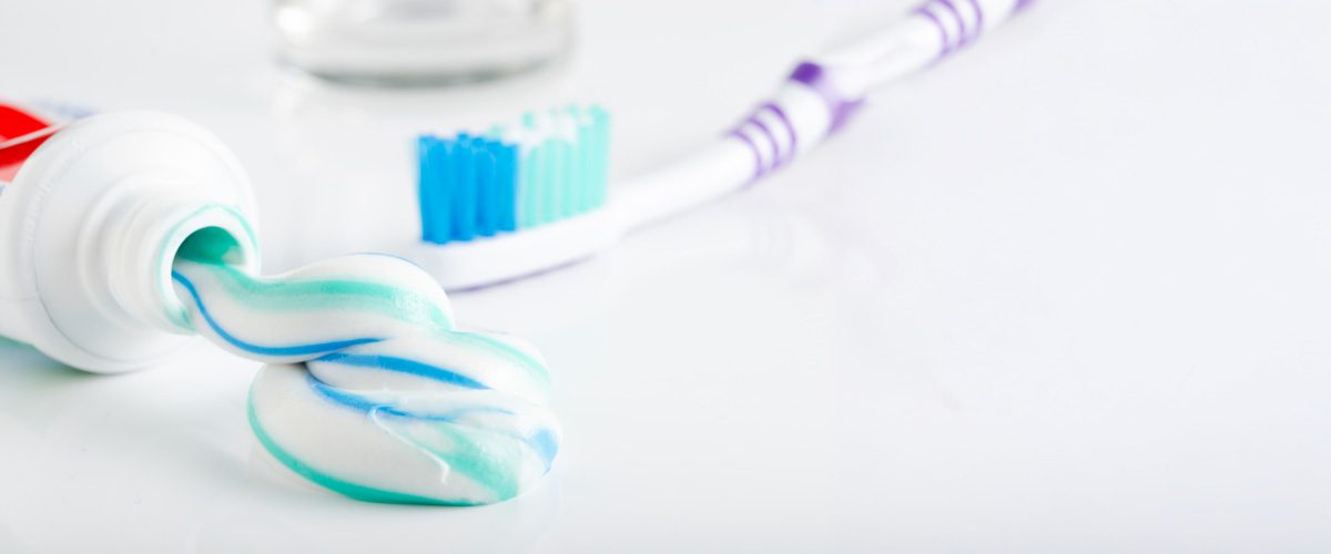 toothpaste-GettyImages-1491008127